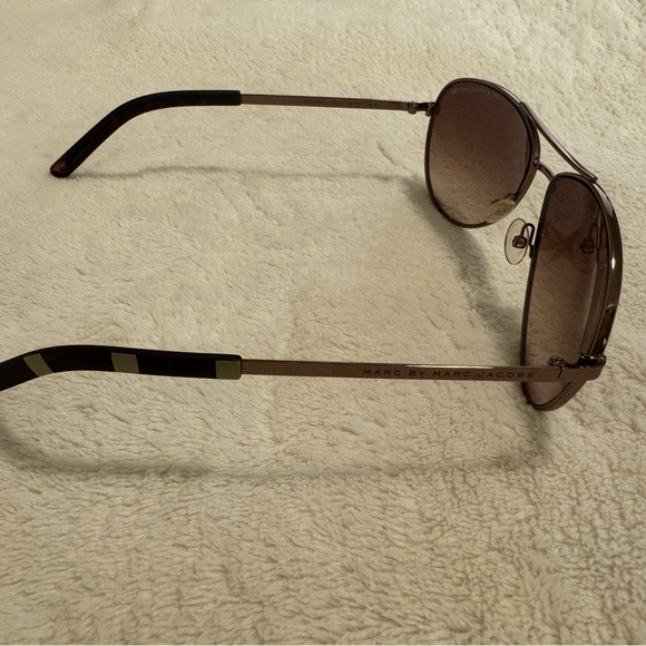 MARC BY MARC JACOBS Sunglasses - Picture 4 of 5